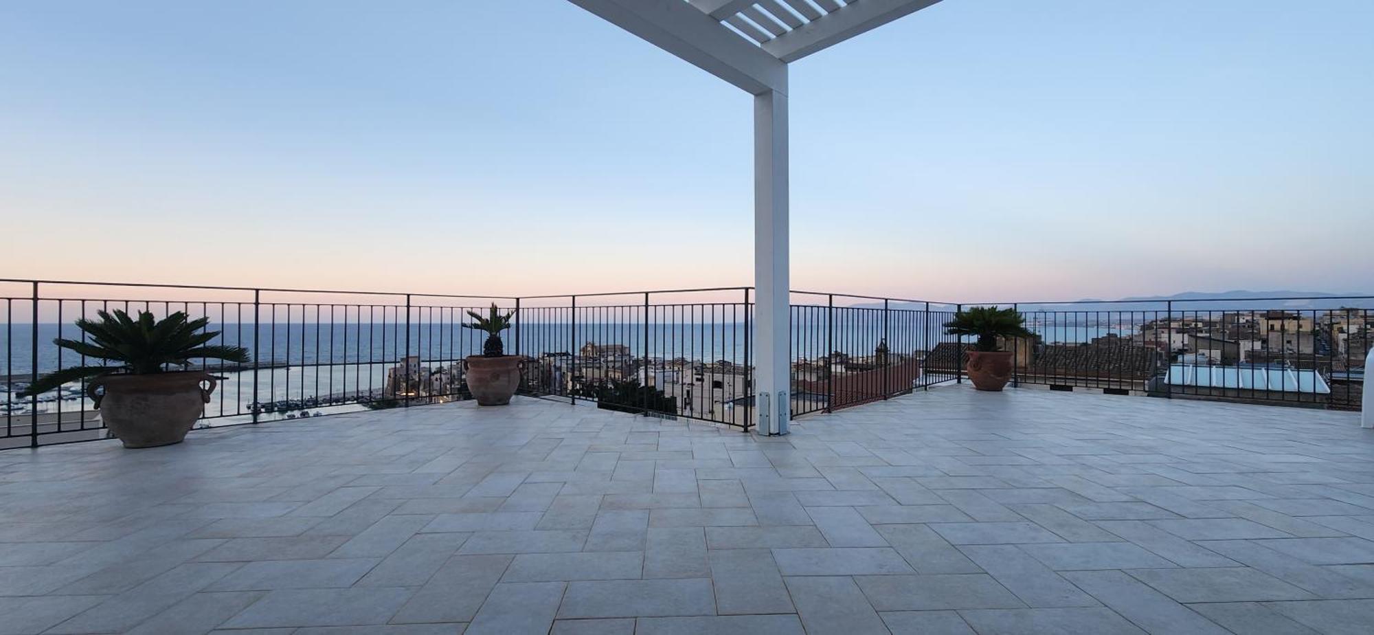 Palazzo Del Golfo Penthouse Apartman Castellammare del Golfo Kültér fotó